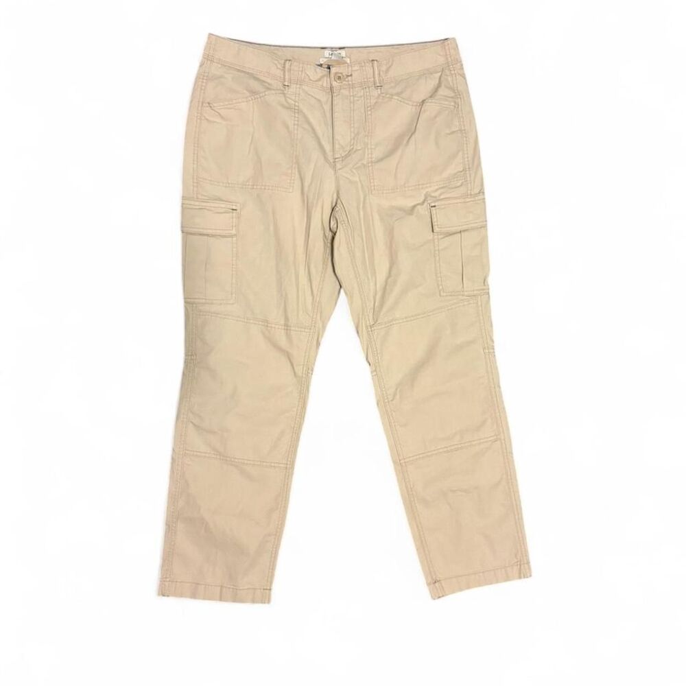 L.L.Bean Favorite Fit Cargo Capri Pants Womens 12 Petite Khaki Outdoor Utility